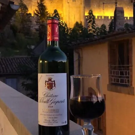 בית נופש Carcahouse קרקסון